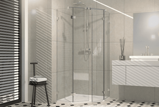 Wie Glasduschen Ihr Badezimmer Heller und Geräumiger Wirken Lassen
