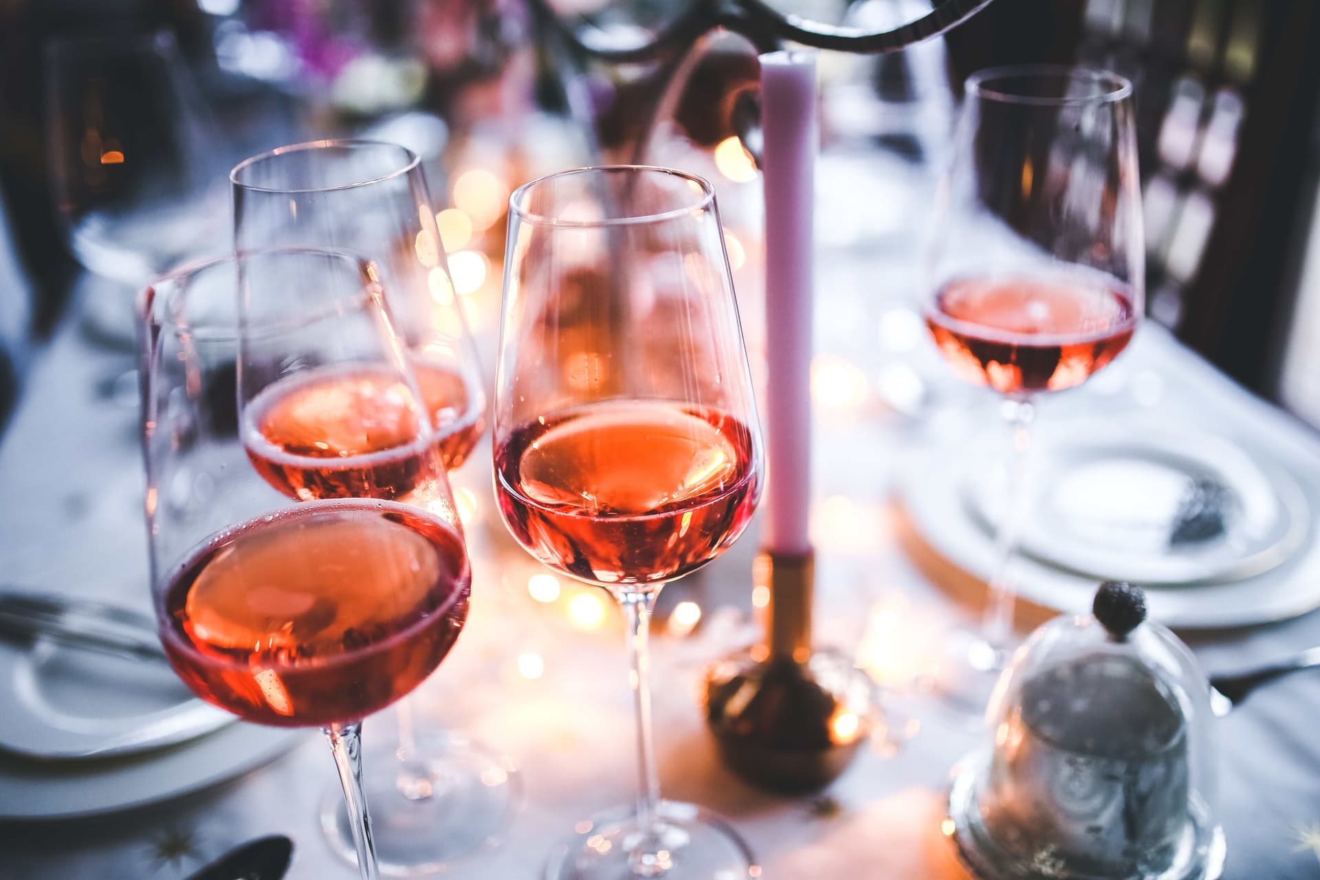 Rosé Wein: Die zauberhafte Verschmelzung von Frische und Aroma