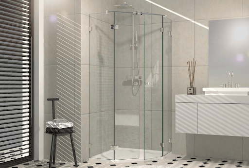 Wie Glasduschen Ihr Badezimmer Heller und Geräumiger Wirken Lassen