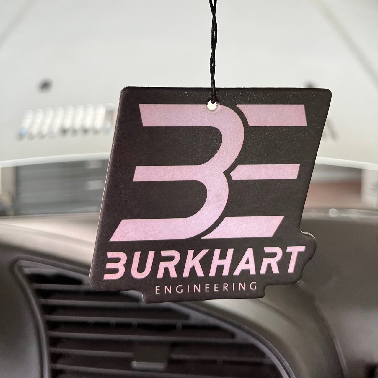 PromoDuft präsentiert: personalisierter Duftbaum fürs Auto