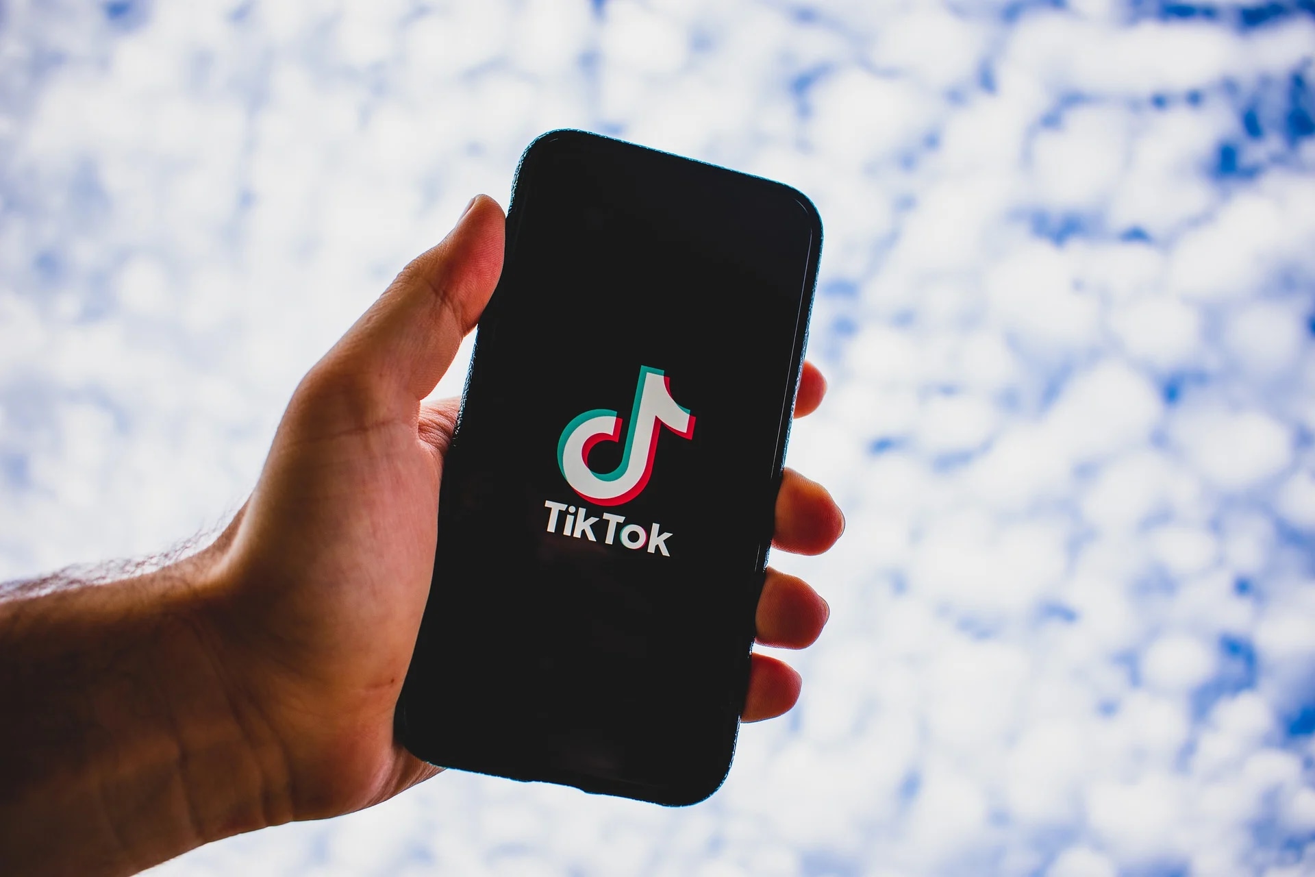 TikTok Follower Kaufen: Steigern Sie Ihre Präsenz mit echten Fans