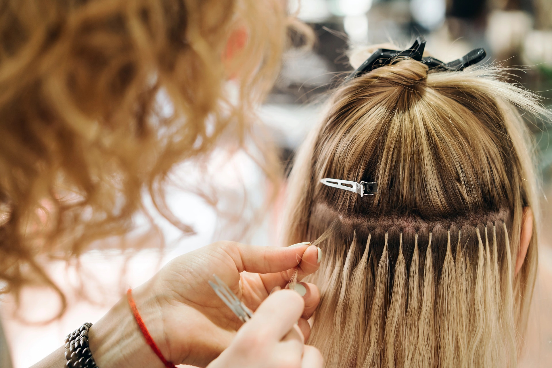 Tape Extensions Geheimnisse: So erzielen Sie den perfekten Look