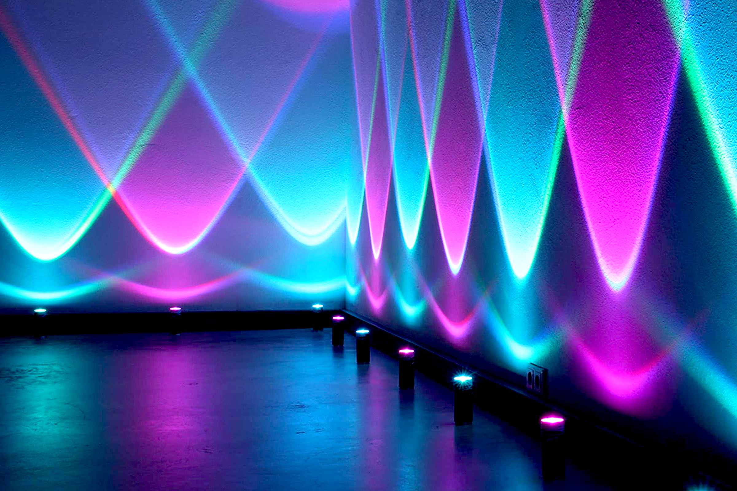 Beamer mieten Münster – Erleben Sie professionelle Technik